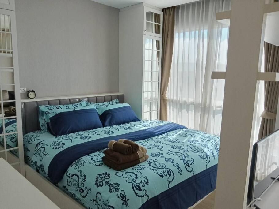 Апартаменти Fluffy Bed And Seaview @Bangsaen Екстер'єр фото